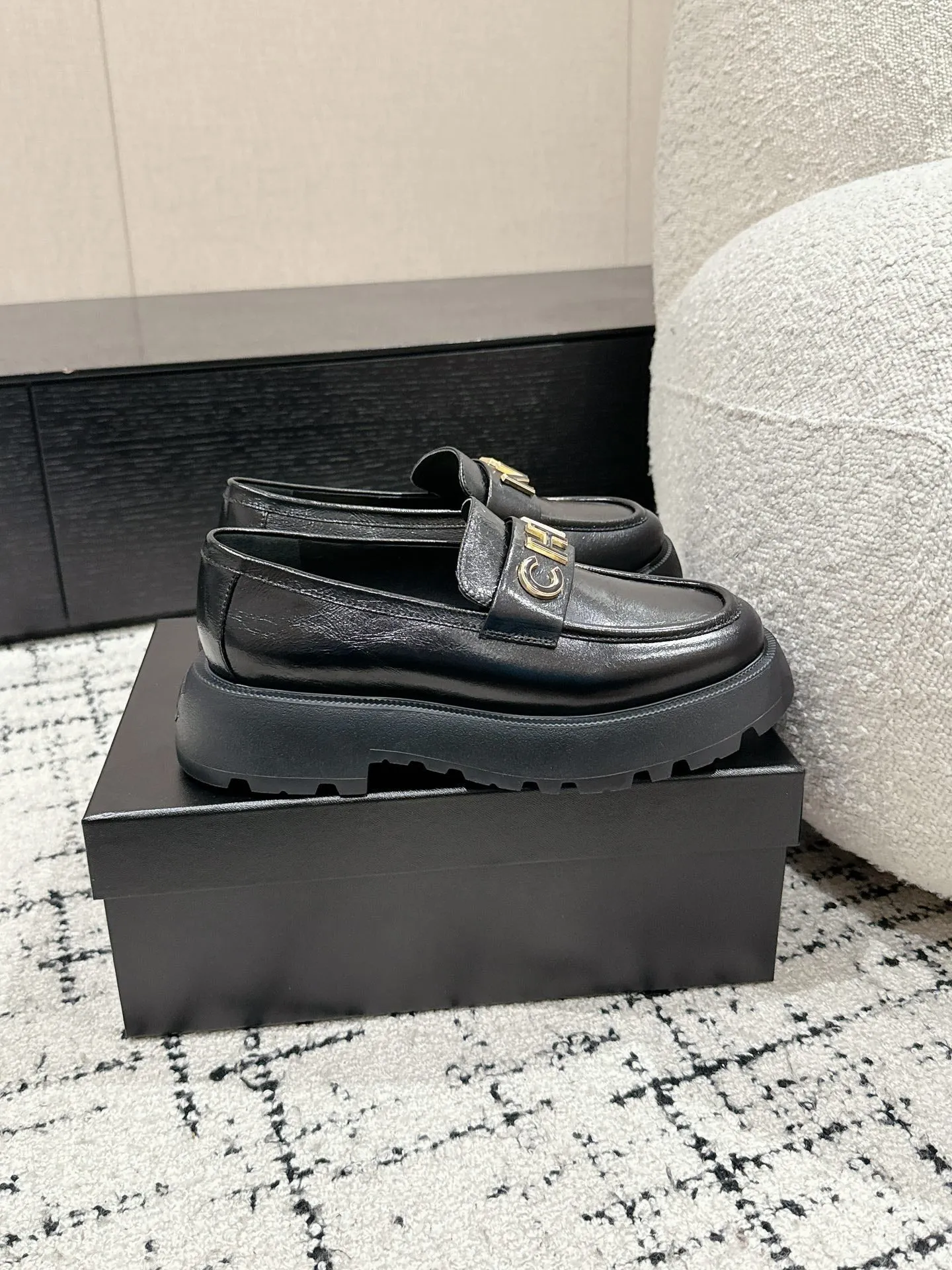 CC Moccasins 30mm In Black Water Dyed Lambskin 143608