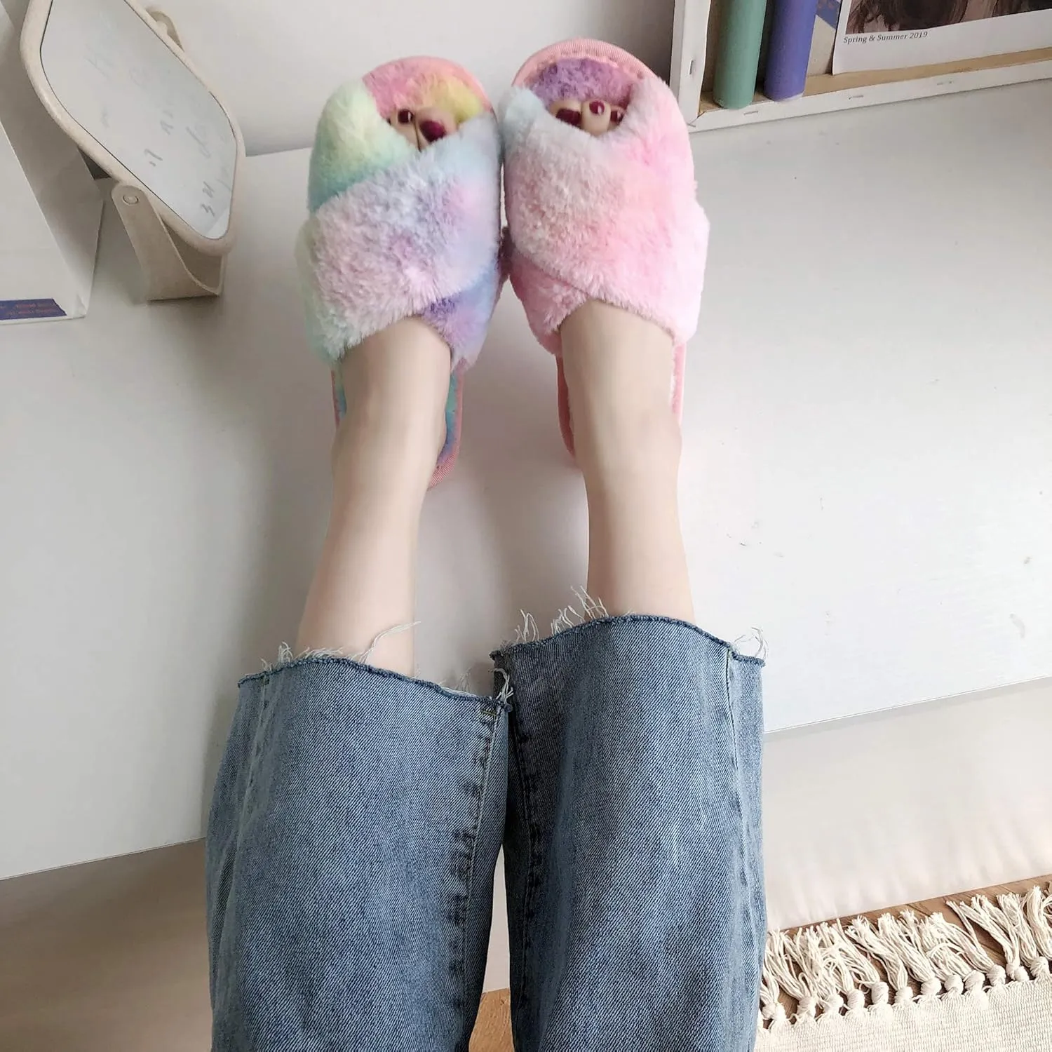 Fericzot Women's Fuzzy Fluffy Furry Fur Slippers Flip Flop Winter Warm Cozy House Memory Foam Sandals Slides Soft Flat Comfy Anti-Slip Spa Indoor Outdoor Slip on