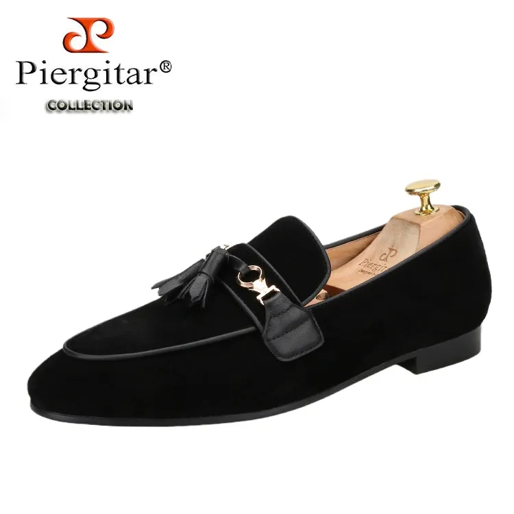 Imported suede matte leather, youth fringed loafers, European and American style catwalk models, one-pedal yuppie shoes for men