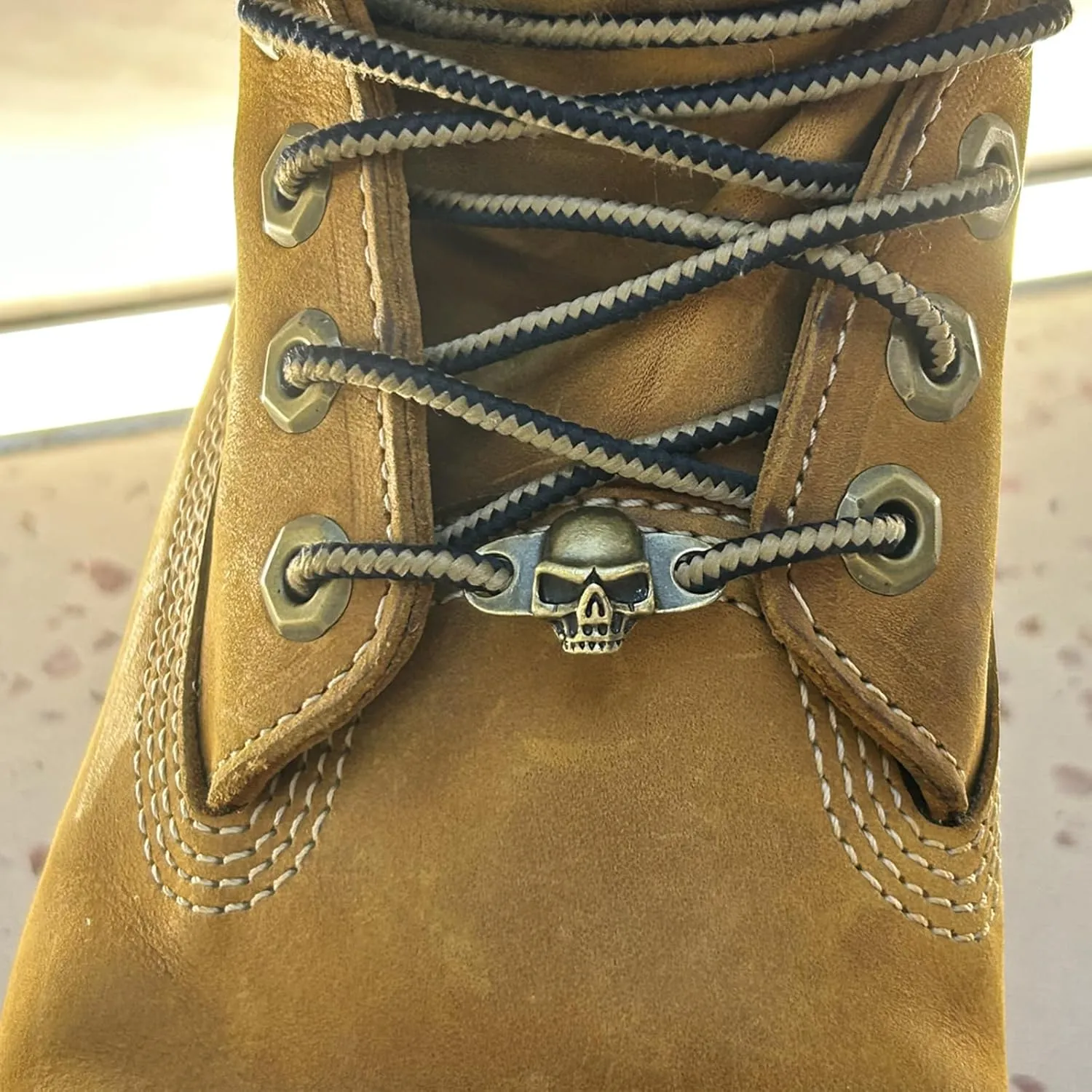 Shoe lace Charms Shoelace Buckle, Fashion Metal Skull Shoelaces Charms Decorations for Sneakers Boots Casual Shoes Accessory