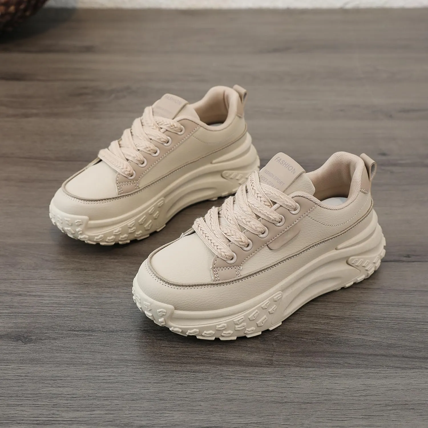 Women's Retro Platform Sneakers Lace-up Casual Walking Shoes Lightweight Athletic Shoes